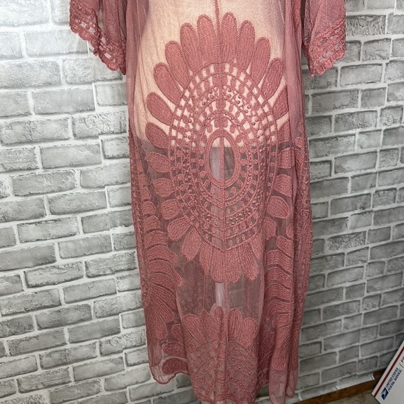 Rebellion Again dusty rose long kimono. Bohemian style. Lightweight. Size medium - Picture 7 of 14